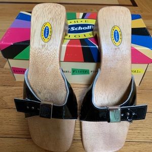 Dr. Scholl’s Slide Clogs
